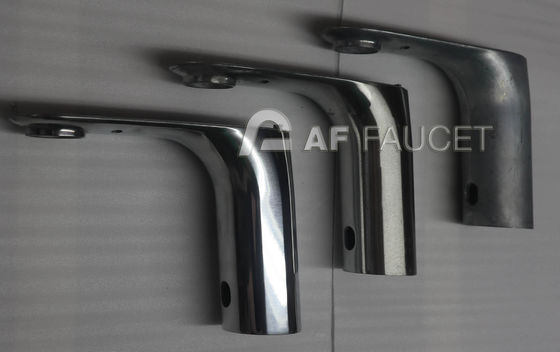 RTAF-AP04AZ-Zink-Alloy Sanitairware Poetsmachine, 4-spindels mop wielen poetsmachine, CNC poetsmachine
