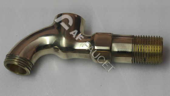 RTAF-AG0204-Kranenfreesmachine voor kleine messingkraan CNC-robotfreesmachine